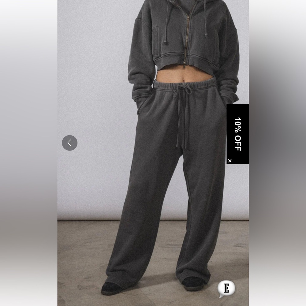 Elwood Dark Gray Hoodie & Sweatpants set (different sweatshirt)